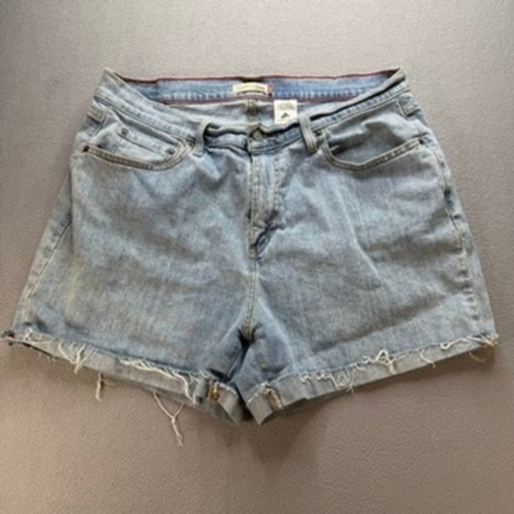 Vintage Levis 550 Denim Shorts Relaxed Fit Cut Off Size 18S Raw Hem Y2K Retro